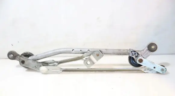 Nissan Micra Front wiper linkage 