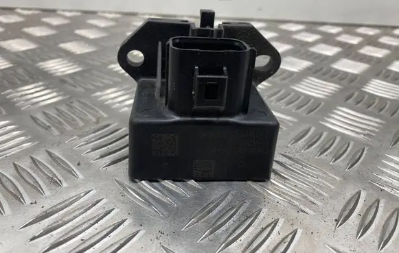 Ford Escape III Fuel injection pump control unit/module CU5A9D370FC