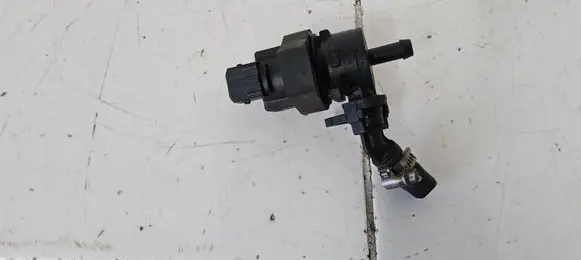 BMW 5 E60 E61 Vacuum valve 1433602