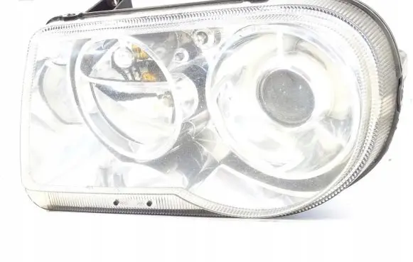Chrysler 300C Headlight/headlamp