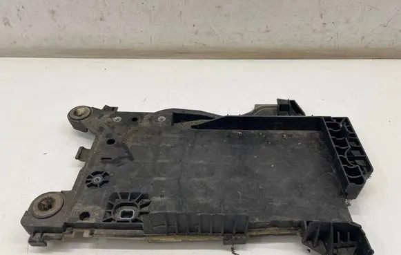 Mini Clubman F54 Battery tray 7641797