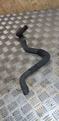 Nissan Note (E11) Coolant pipe/hose