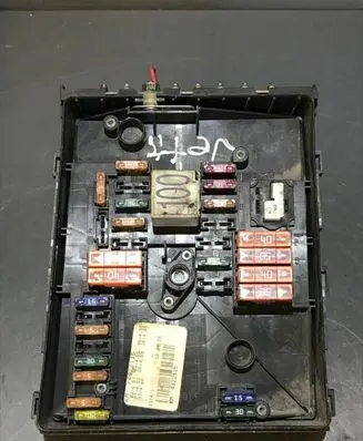 Volkswagen Jetta V Fuse module 1K0937125 1197 017183071