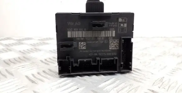 Volkswagen Golf VII Door control unit/module 5Q0959593B