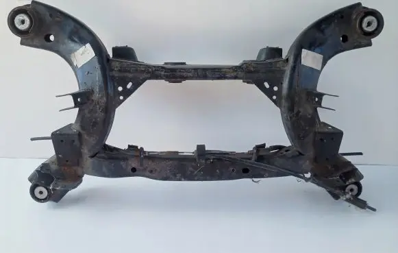 Dodge Challenger Rear axle beam with reductor 