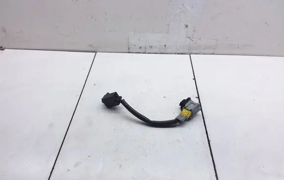 Peugeot Partner Clutch pedal sensor 95835T02