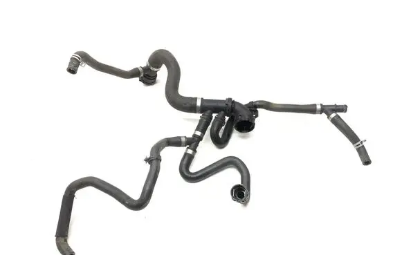 Volvo XC60 Engine coolant pipe/hose 32224775