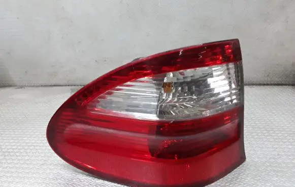 Mercedes-Benz E W211 Rear/tail lights A2118201164