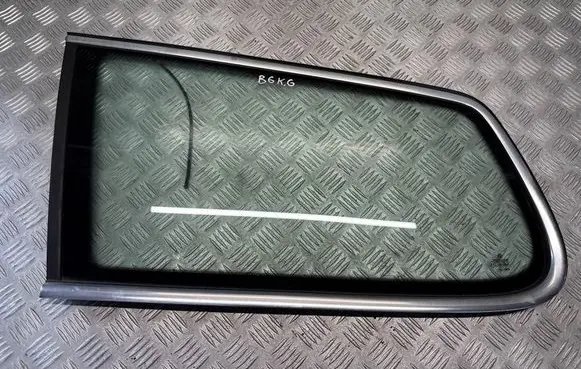 Volkswagen PASSAT B6 Rear side window