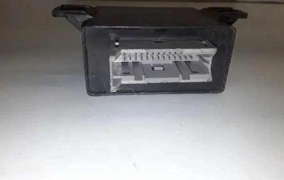 Audi A6 S6 C5 4B Wing mirror control module 5DS00561701 4A0907445A