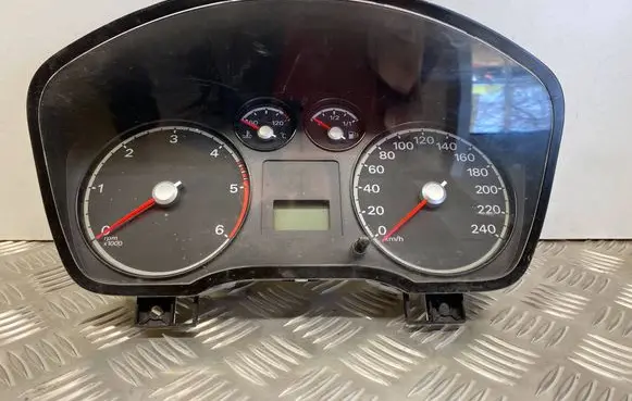 Ford Focus Speedometer (instrument cluster) 4M5T10849CK