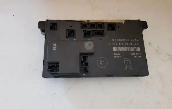 Mercedes-Benz CLS C219 Comfort/convenience module 2198202026
