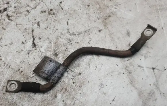 BMW 3 E36 Engine mounting bracket 1724740