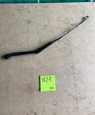 Nissan Micra Front wiper blade arm