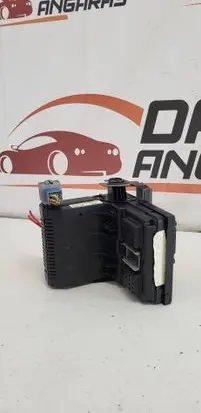 Volvo V70 Fuse module 30786889 28087583