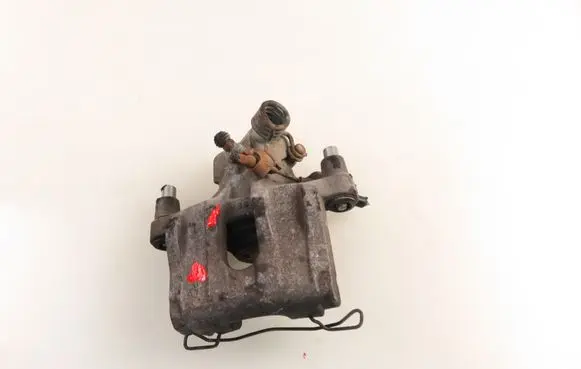 Ford Focus C-MAX Rear brake caliper 
