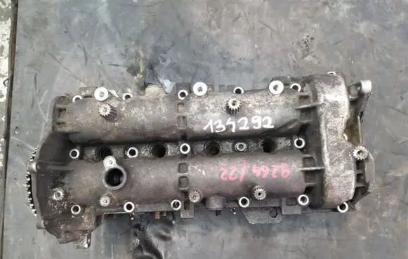 Suzuki Ignis Engine head 55198641