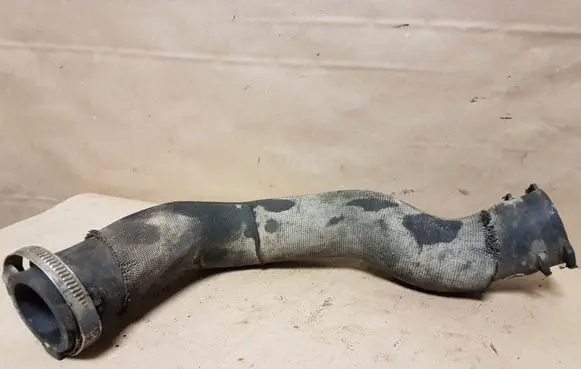 Audi A8 S8 D3 4E Intercooler hose/pipe 4E0145737H