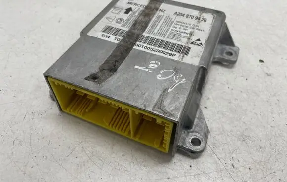 Mercedes-Benz C W204 Airbag control unit/module A2048709426