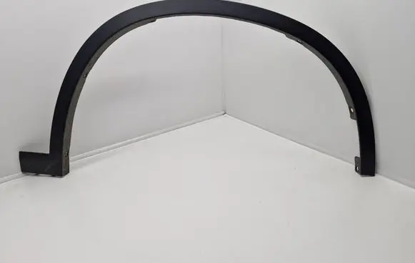 BMW X1 F48 F49 Front arch trim 51777332338 7332338