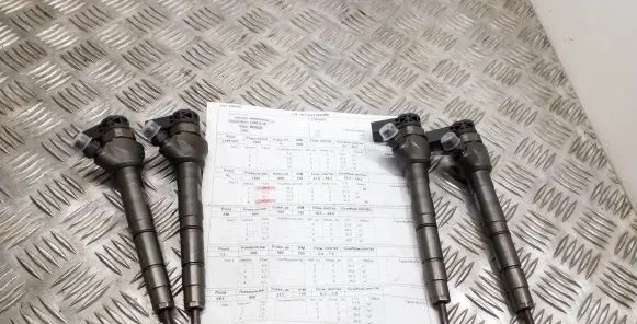 Skoda Octavia Mk3 (5E) Fuel injectors set 04L130277G