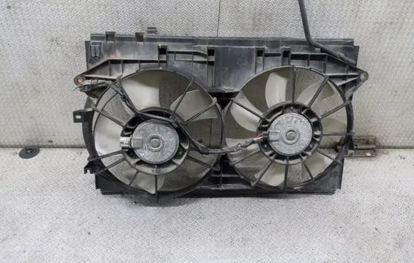 Toyota Corolla Verso E121 Fan set 
