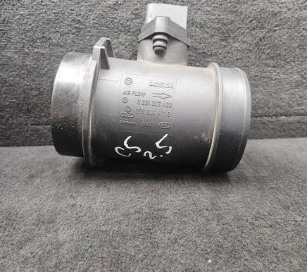 Audi A6 S6 C5 4B Mass air flow meter 059906461B 0281002403