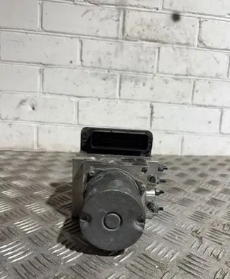 BMW 5 F10 F11 ABS Pump 6799252 6799254
