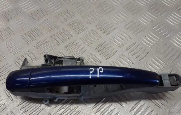 Peugeot 207 Front door exterior handle/bracket 1199D4