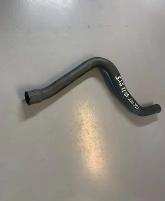 BMW 5 E39 Engine coolant pipe/hose 8367929 64218367929