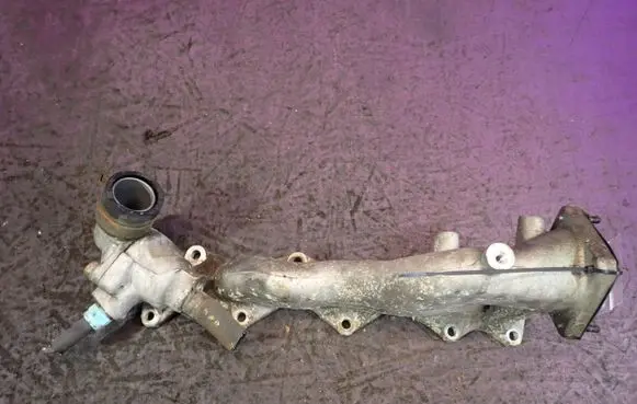 Thermostat/thermostat housing