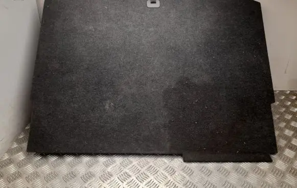 Toyota Auris E180 Trunk/boot mat liner 5841002050