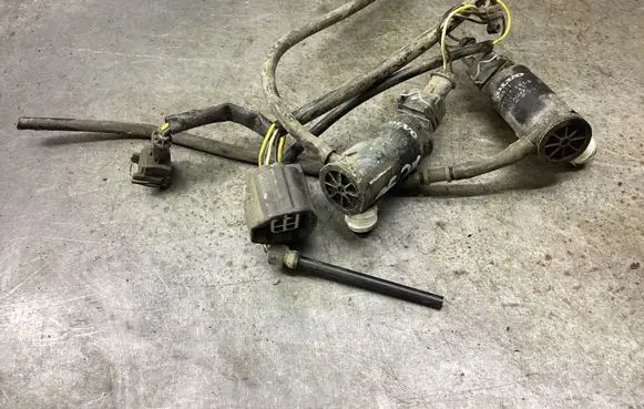 Volvo XC90 Windscreen/windshield washer pump 9169611 0602103950