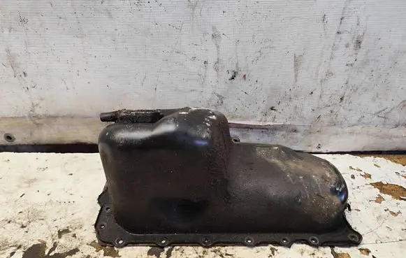 Oil sump