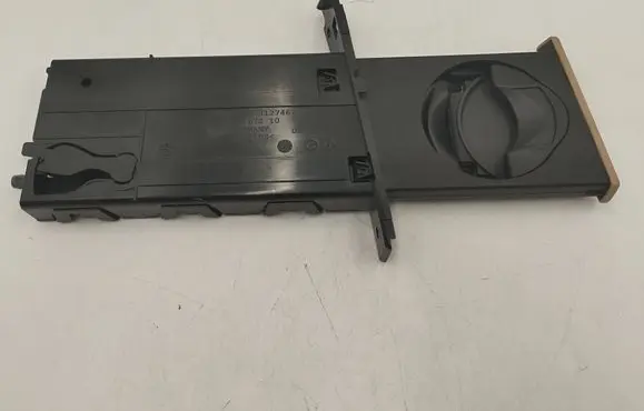 BMW 3 E90 E91 Cup holder 7127461 22167210 7138795