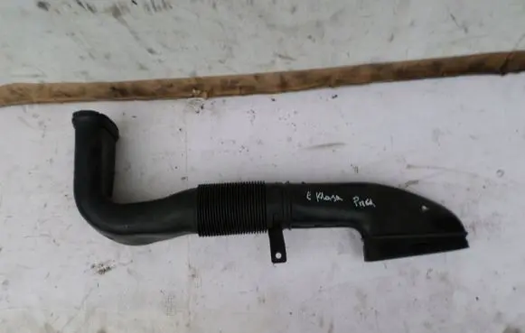 Mercedes-Benz E W212 Air intake duct part A6510903437