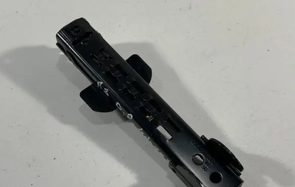 Audi A3 S3 A3 Sportback 8P Seat belt adjustment motor 8E0857833D