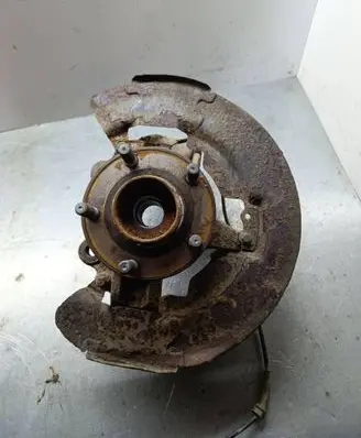 Volvo V50 Front wheel hub