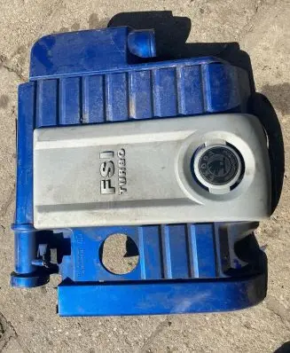 Skoda Octavia Mk2 (1Z) Engine cover (trim) 06F133837AE 06F133843A