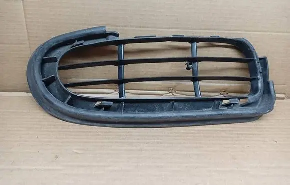 Porsche Boxster 986 Front bumper lower grill 98650555400