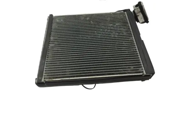 Toyota Avensis T270 Air conditioning (A/C) radiator (interior) MF447500 10K22
