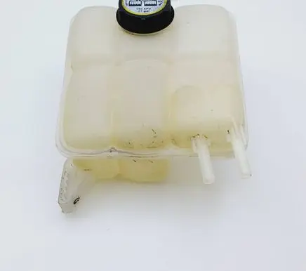 Ford Focus Coolant expansion tank/reservoir 3M5H8K218D2L4A