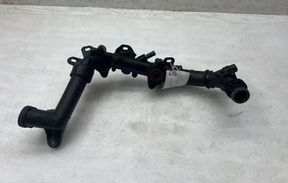 Peugeot 3008 II Engine coolant pipe/hose 9820174380 Z12002105