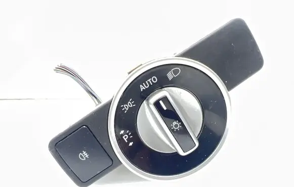Mercedes-Benz C W204 Light switch A2129050551