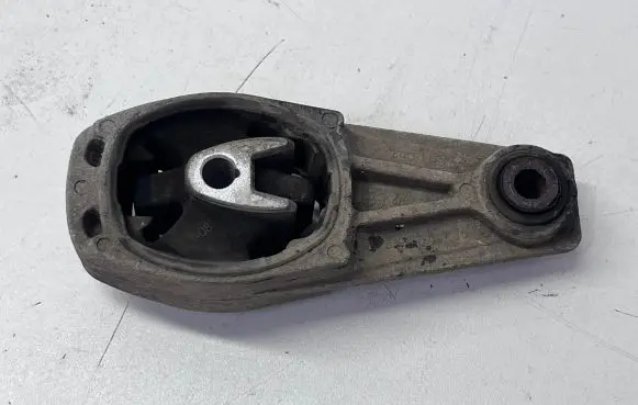 Opel Crossland X Engine mount bracket 9802483780