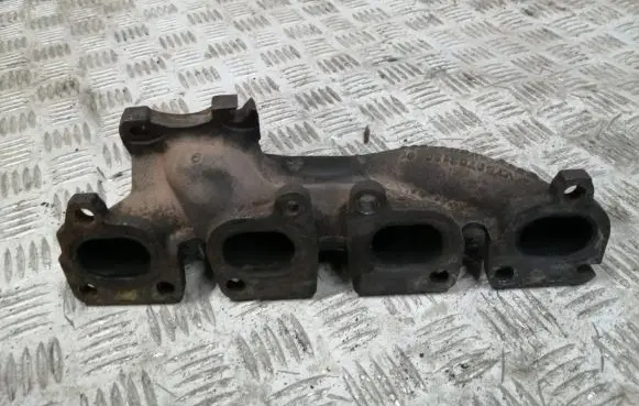 Peugeot RCZ Exhaust manifold V759703180