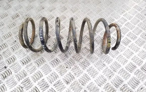 Audi 80 90 S2 B4 Front coil spring