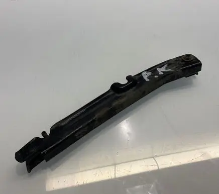 Mercedes-Benz ML W164 Front bumper mounting bracket A1648800314 1648800314