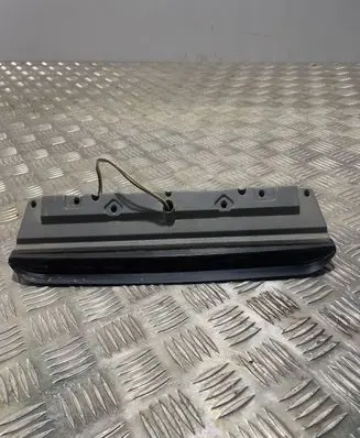 Subaru Forester SG Third/center stoplight
