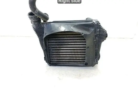 Porsche Macan (95B) Intercooler radiator 95B117340